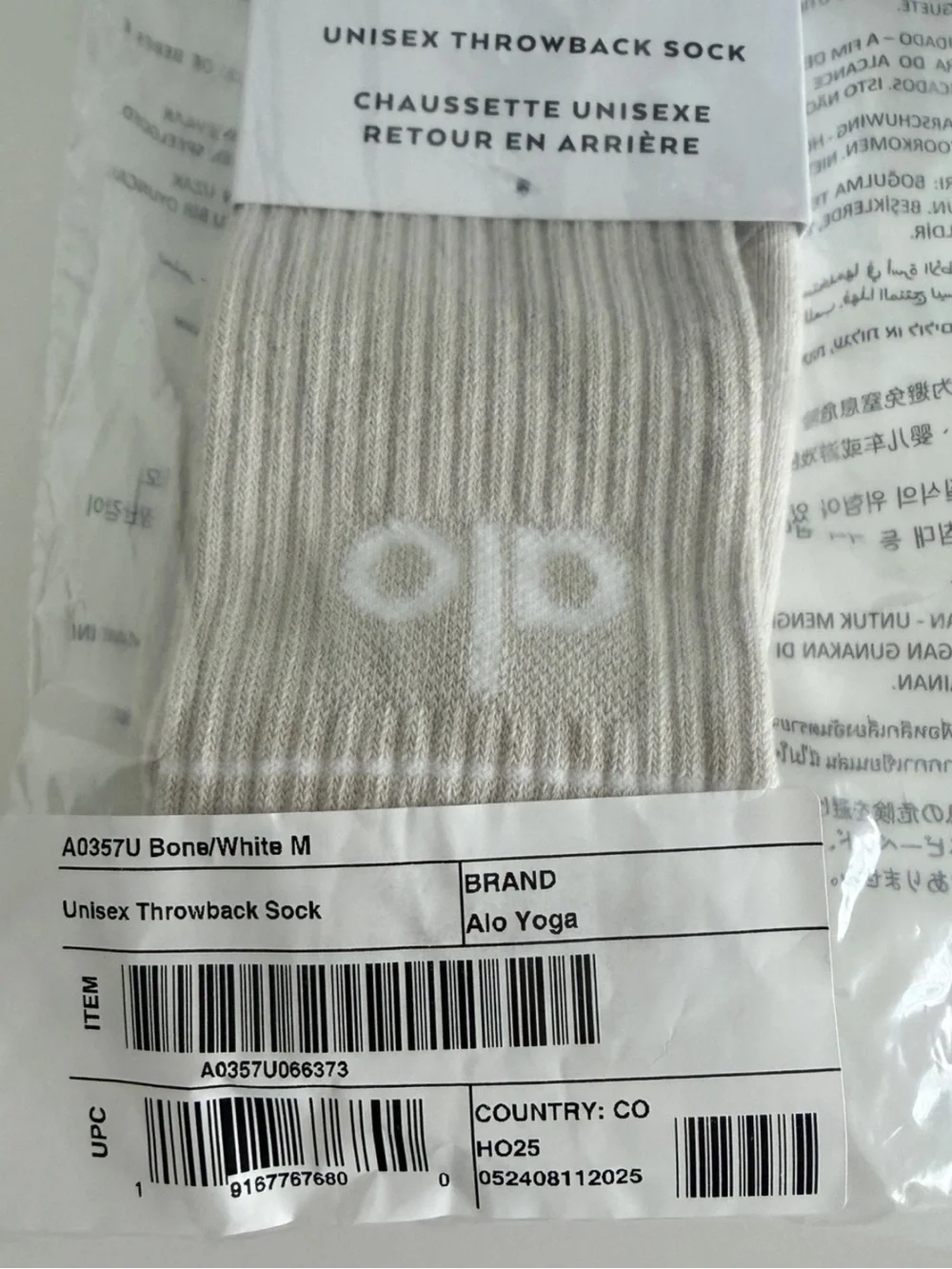 Authentic Alo Yoga Unisex Half-Crew Throwback Sock - Bone/White M New